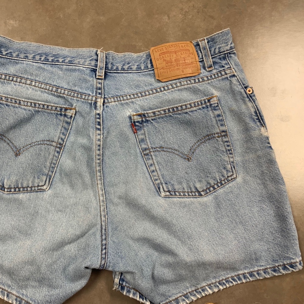 Vintage Levi’s Mom Short